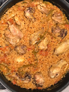 Una foto de Paella