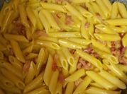 Una foto di carbonara pecorino