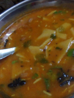 दाल ढोकली (dal dhokli recipe in Hindi) रेसिपी मुख्य फोटो
