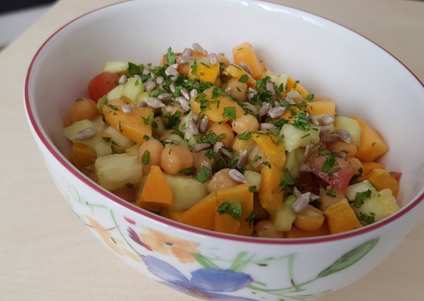 Ensalada fresca de garbanzos