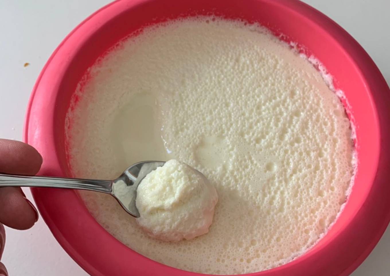 Mousse de limón proteico al microondas