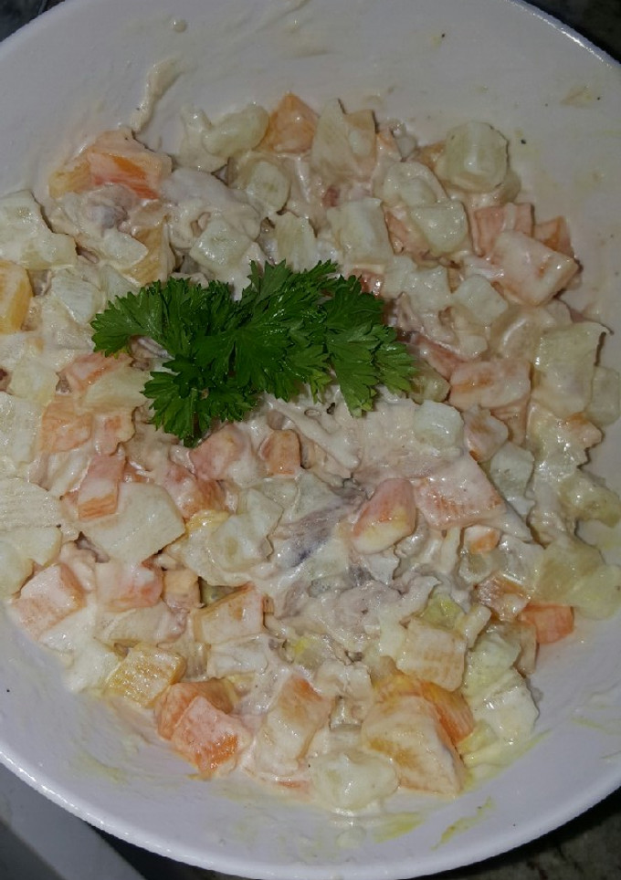 Una foto de Ensalada de pollo