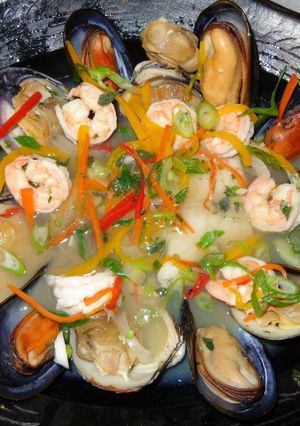 A picture of Seafood platter.