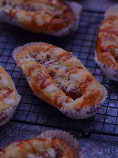 Foto resep Roti Sosis