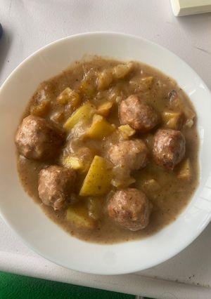 Una foto de Las albóndigas de mamá