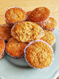 Una foto de Muffins de banana 🍌y coco