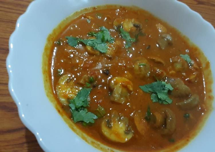 Quick and Easy Mushroom curry
