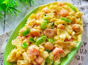 Foto resep Telur Orak Arik Udang (Scrambled Egg Prawns)
