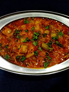 સેવ તુરીયા નુ શાક (Sev Turiya Shak Recipe In Gujarati) રેસીપી મુખ્ય ફોટો