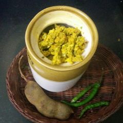 A picture of Raw Tamrind tokku / Raw Tamrind chitney.