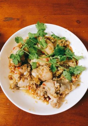 Hình của món Ếch xào sả ớt.