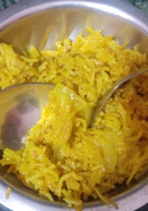 नमकीन (namkeen recipe in Hindi) रेसिपी मुख्य फोटो