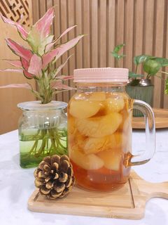 Hình của món Đào ngâm đường phèn.