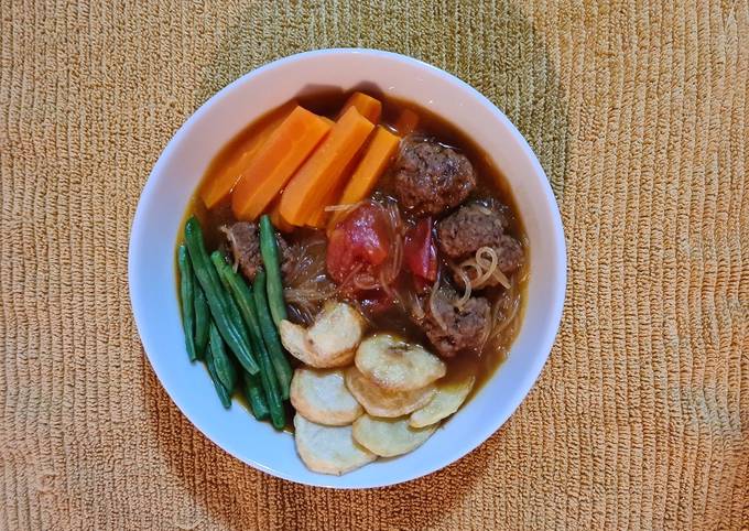 How to Prepare Ultimate Semur (Indonesian Beef Stew)