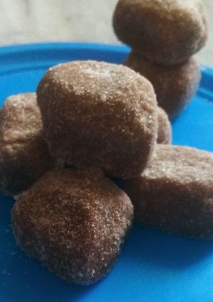 रागी आटा के लड्डू (Ragi aata ke laddu recipe in hindi) रेसिपी मुख्य फोटो