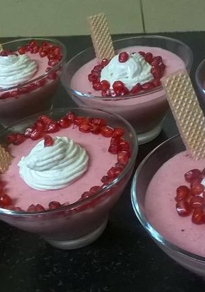 A picture of Pomegranate moouse.