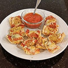 A picture of French Bread Pizza Crunch Bites.