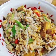 A picture of 21. Oseng Toge Tahu Enoki.