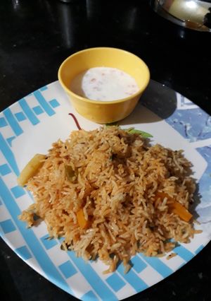 A picture of Veg biryani.