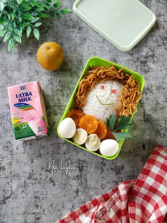 Cara Gampang Membuat Resep Bento Mie Tek Tek Goreng yang Uenak Anti Ribet, Mantap
