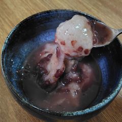 A picture of Simple Zenzai(Red bean soup) with Anko (Sweet Bean Paste) ♡.