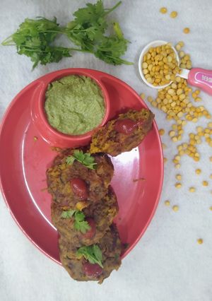 A picture of Steamed Chana dal Bafauri.