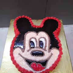 A picture of Mickey mouse cake.