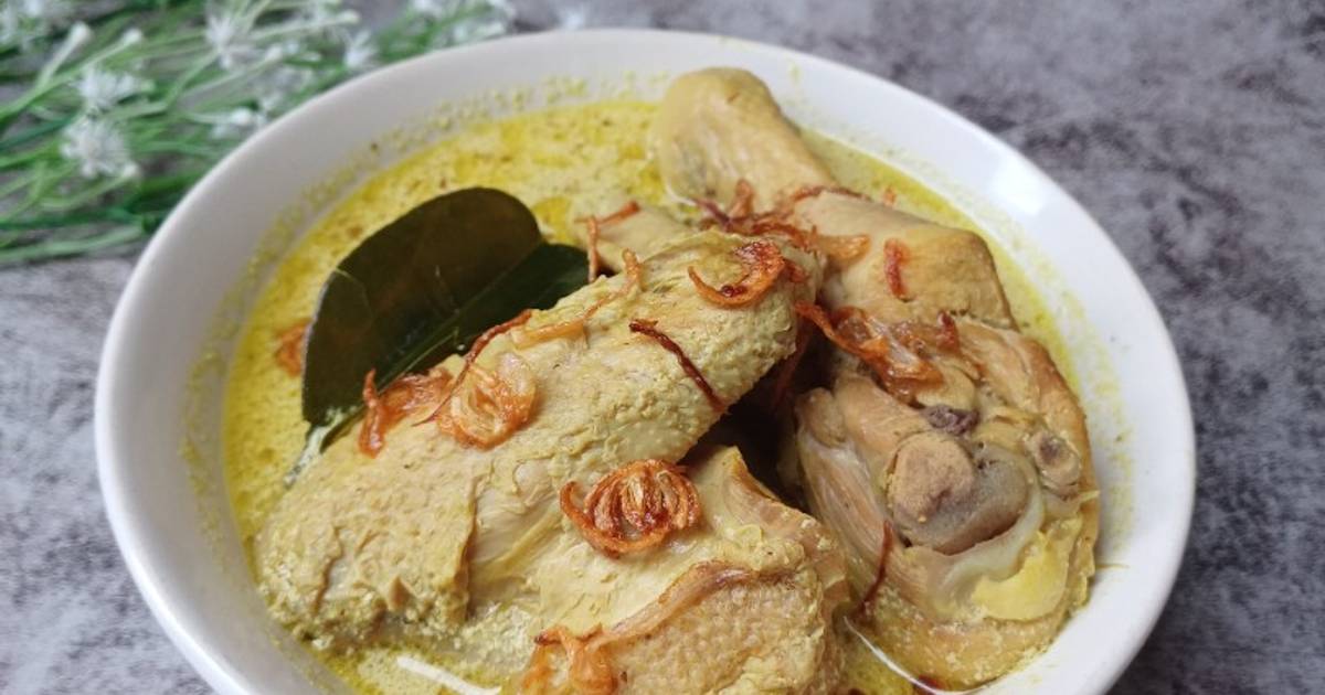 Resep Opor Ayam Kuah Susu Mudah dan Praktis Dihidangkan