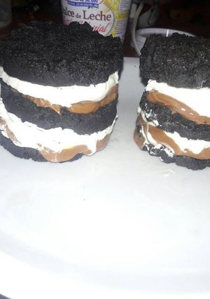 Una foto de Mini torta oreo