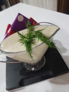 عکسی از دستور سس سیر خانگی