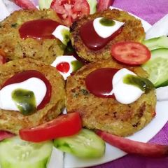 A picture of Aloo ka kabab.