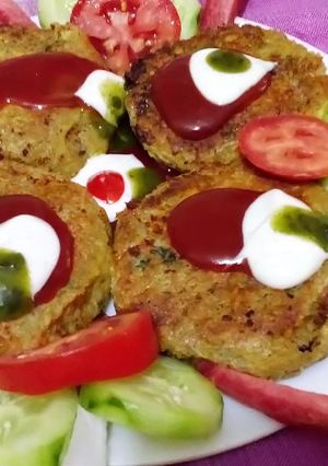 A picture of Aloo ka kabab.