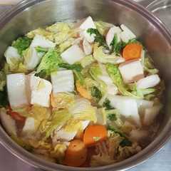 รูปของ Sukiyaki with Pork Bone soup