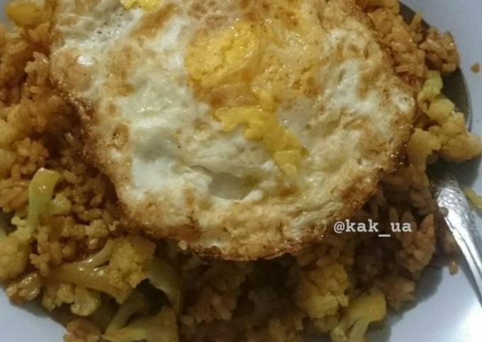 Nasi Goreng Kembang Kol