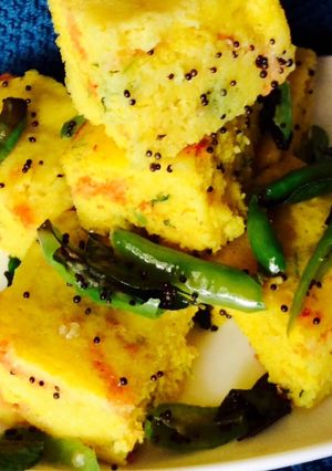 A picture of Quinoa Dhokla..