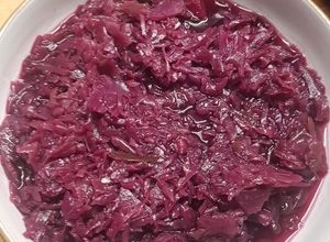 Una foto de Ensalada de Col Morada