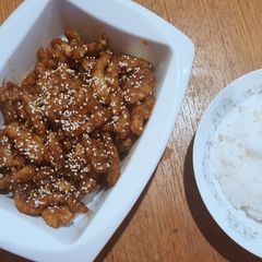 A picture of Tang Culi Ji (Chinnese Sweet Sour Pork).