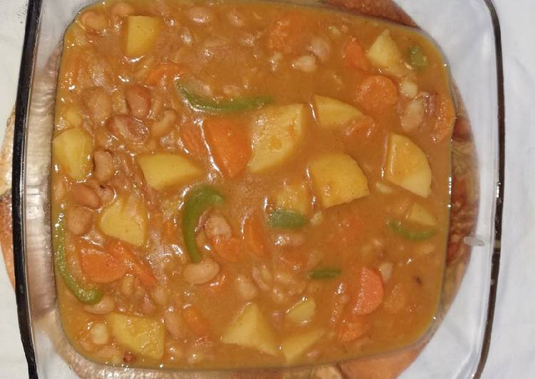 How to Prepare Quick Beans stew