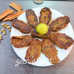 A picture of Hyderabadi Beef Shami Kababs.