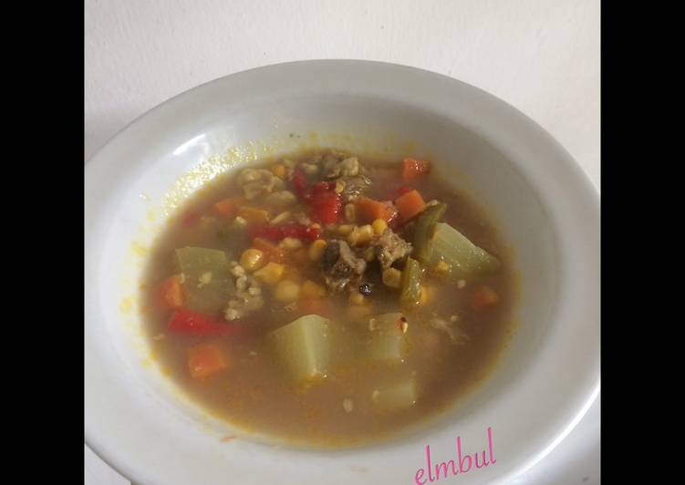 Sayur Asem-Asem Daging Sapi