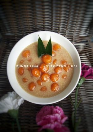 Foto resep *Kolak cendil ubi*