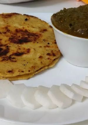सफेद मक्का की रोटी सरसो का साग (safed makka ki roti sarson ka saag recipe in Hindi) रेसिपी मुख्य फोटो