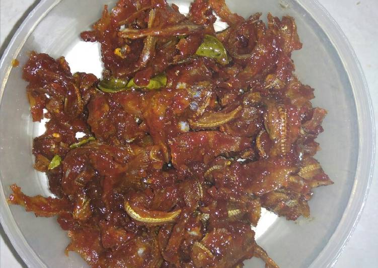 Ikan asin kriuk sambal manis