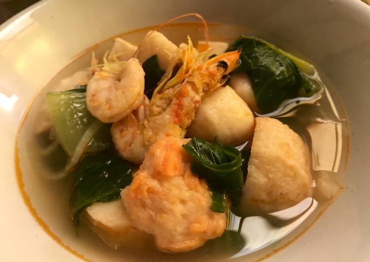 YUK DICOBA! Cara Membuat Suki Tomyam udang seafood