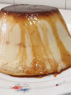 Una foto de Flan Napolitano