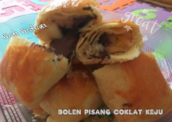 Bolen pisang coklat keju