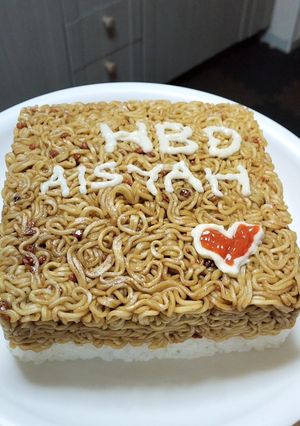 Foto resep 89. Mie goreng ulang tahun (birthday noodle cake)