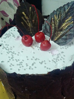 चॉकलेट केक (Chocolate Cake recipe in Hindi) रेसिपी मुख्य फोटो