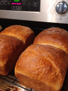 A picture of Nana's Old-fashioned White Bread.