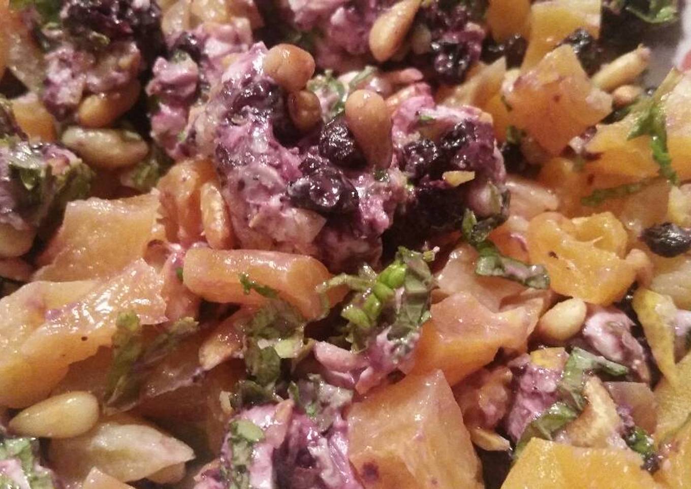 Apricot & Goat Cheese Salad